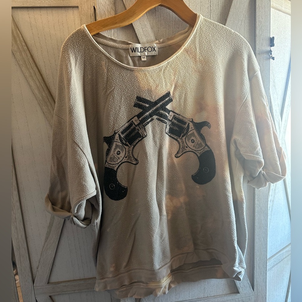 Wildfox Women's Cream Graphic Pullover Top - Revolver Print